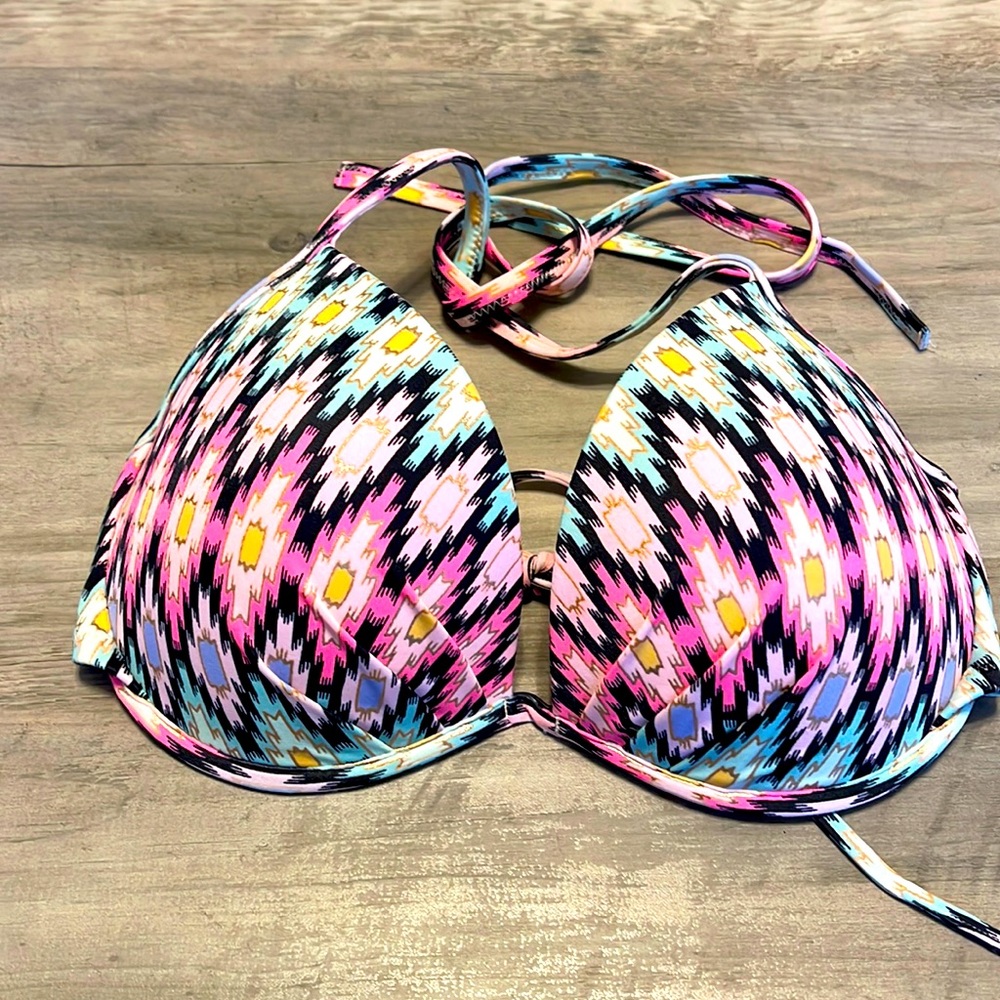 Victoria’s Secret Swim Top